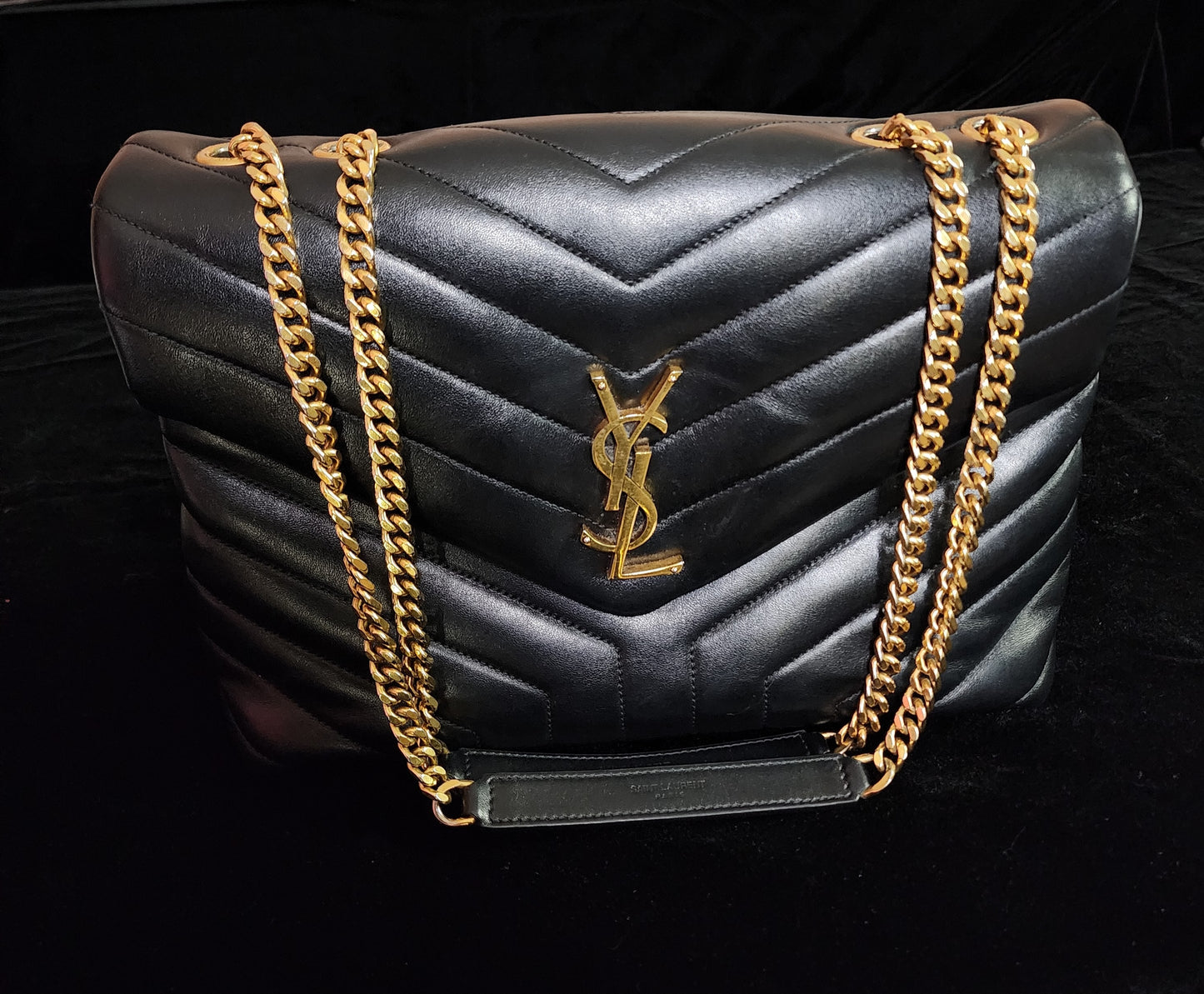 Pre-Loved Saint Laurent Loulou Medium Quilted Leather Shoulder bag