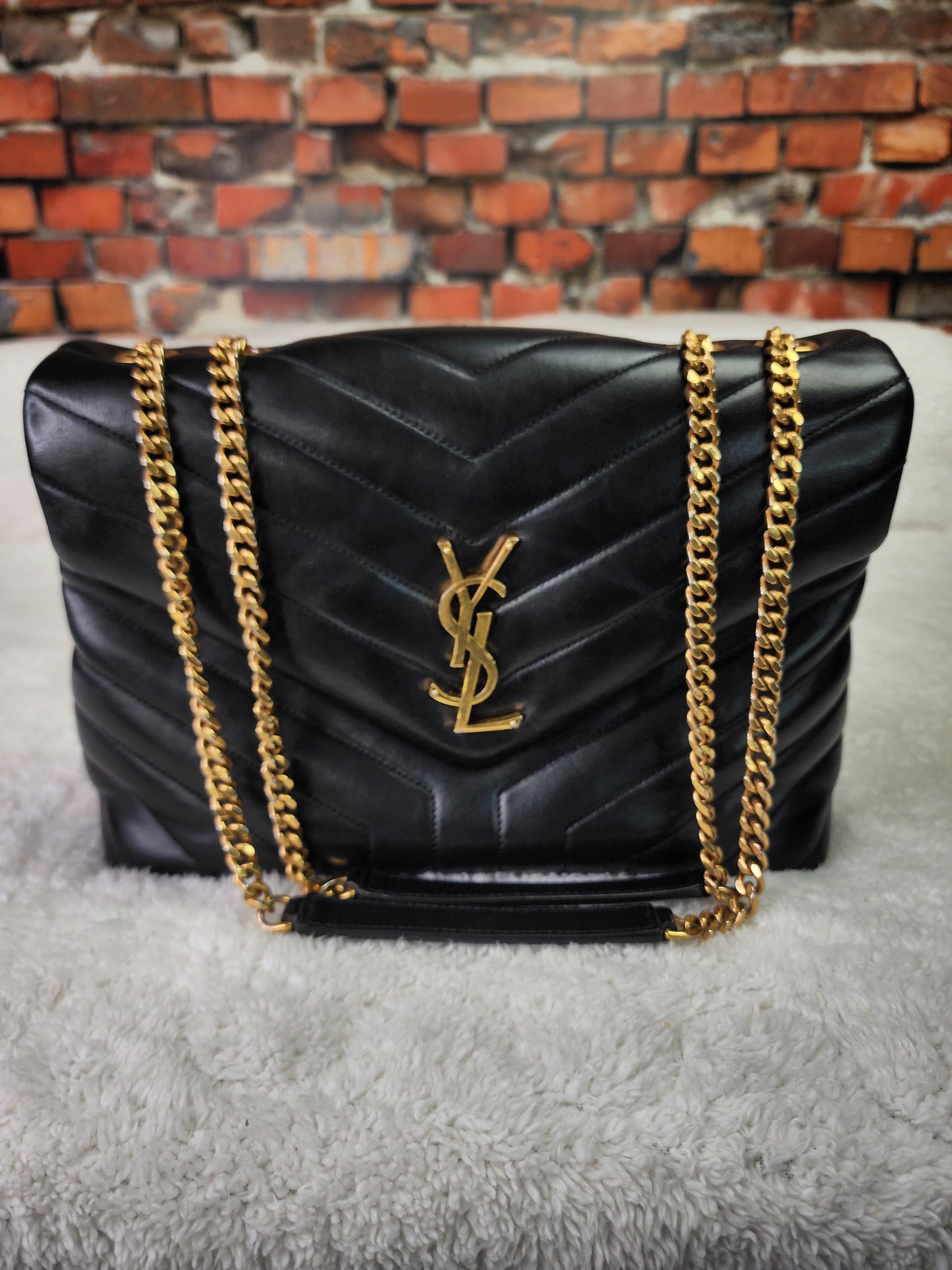 Pre-Loved Saint Laurent Loulou Medium Quilted Leather Shoulder bag